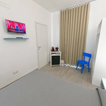 Ranieri לינה וארוחת בוקר