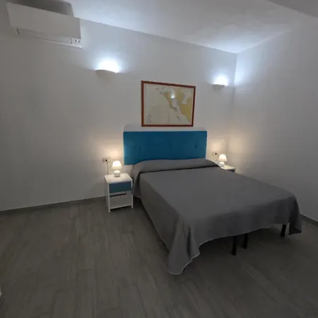 Ranieri Nocleg ze śniadaniem Le Castella (Calabria)